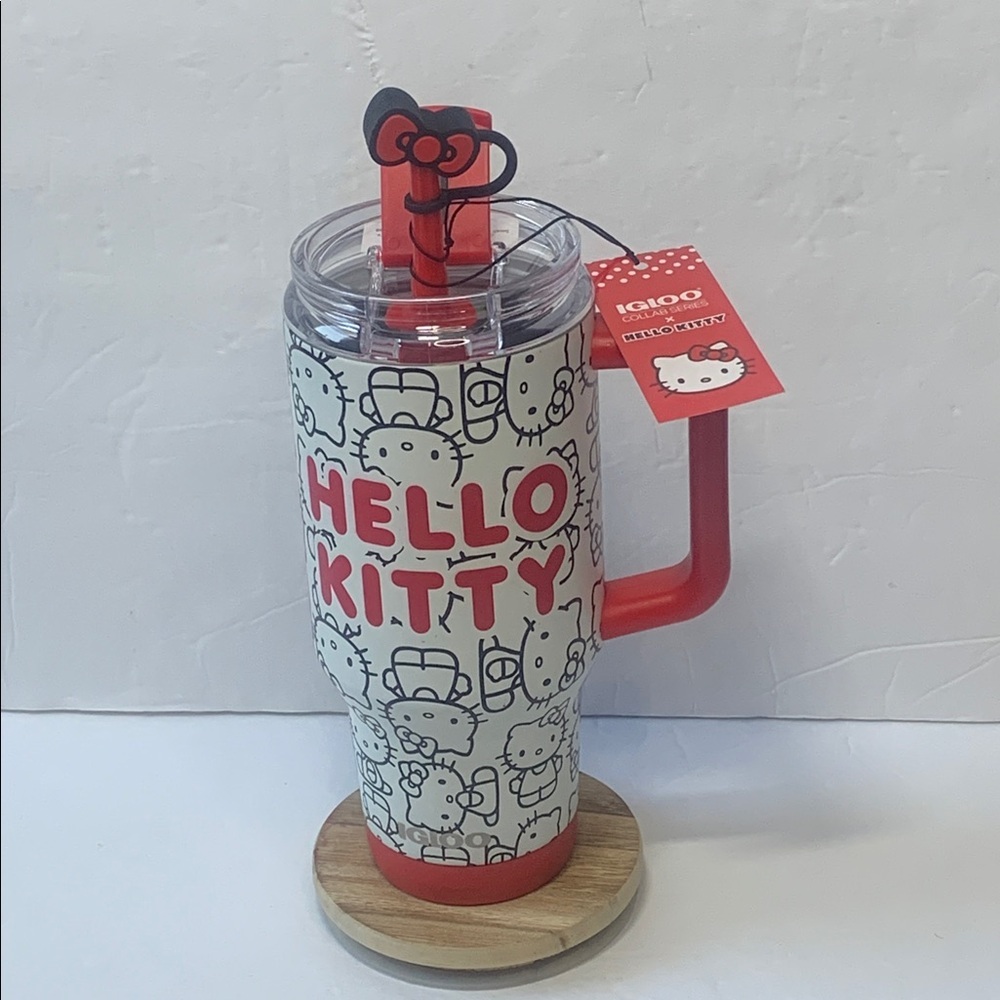 Hello Kitty Tumbler Travel Mug 32oz New